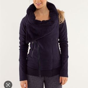 Lululemon off the mat 4